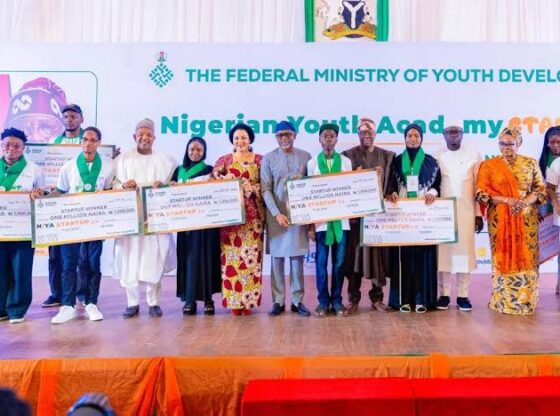 1M federal government